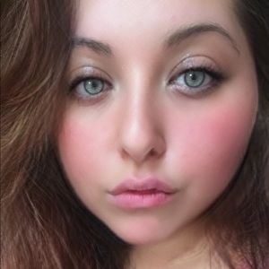 Meet your Posher, Jade